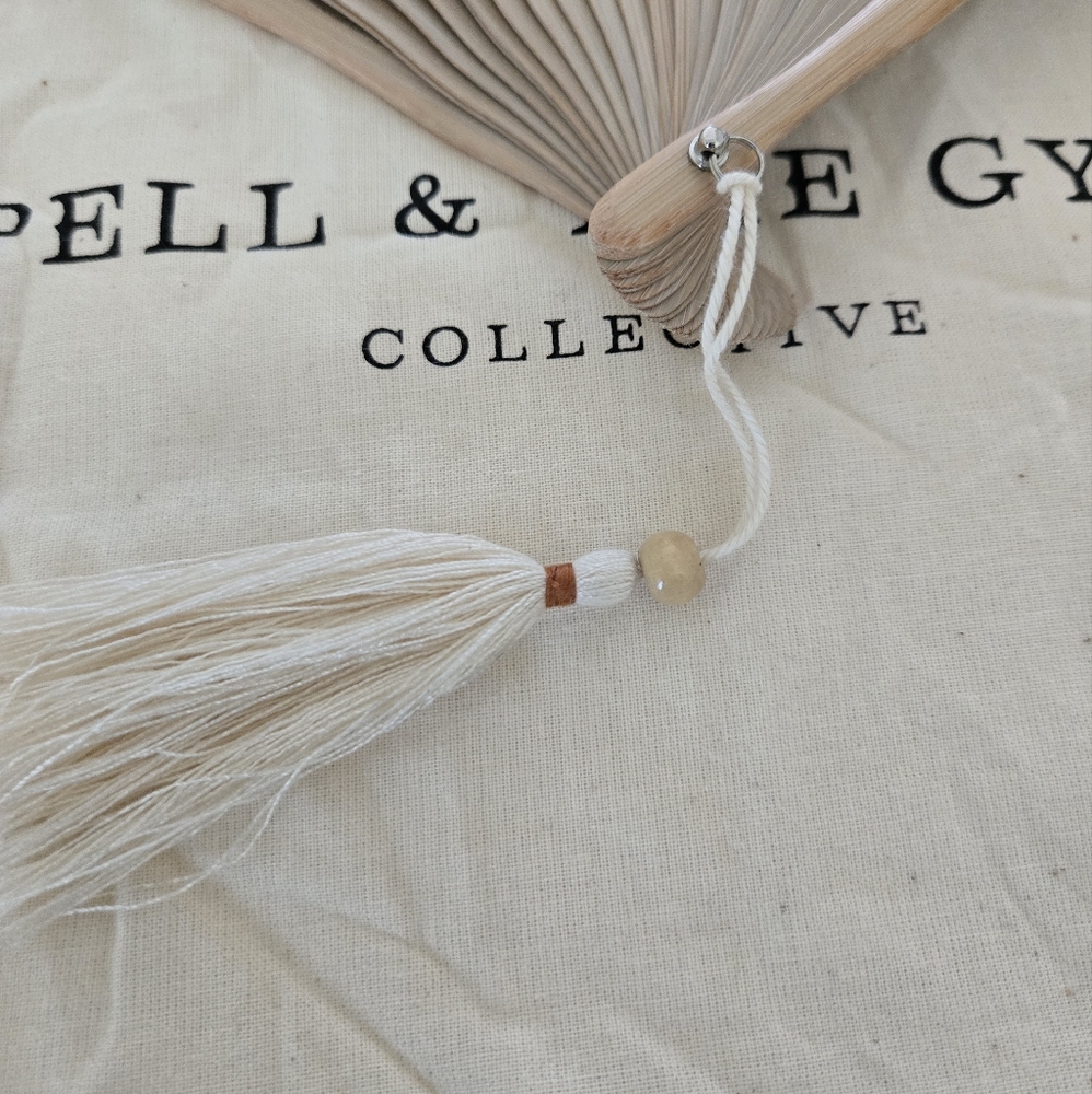 Spell Jasmine Fan NIB - Picture 5 of 5